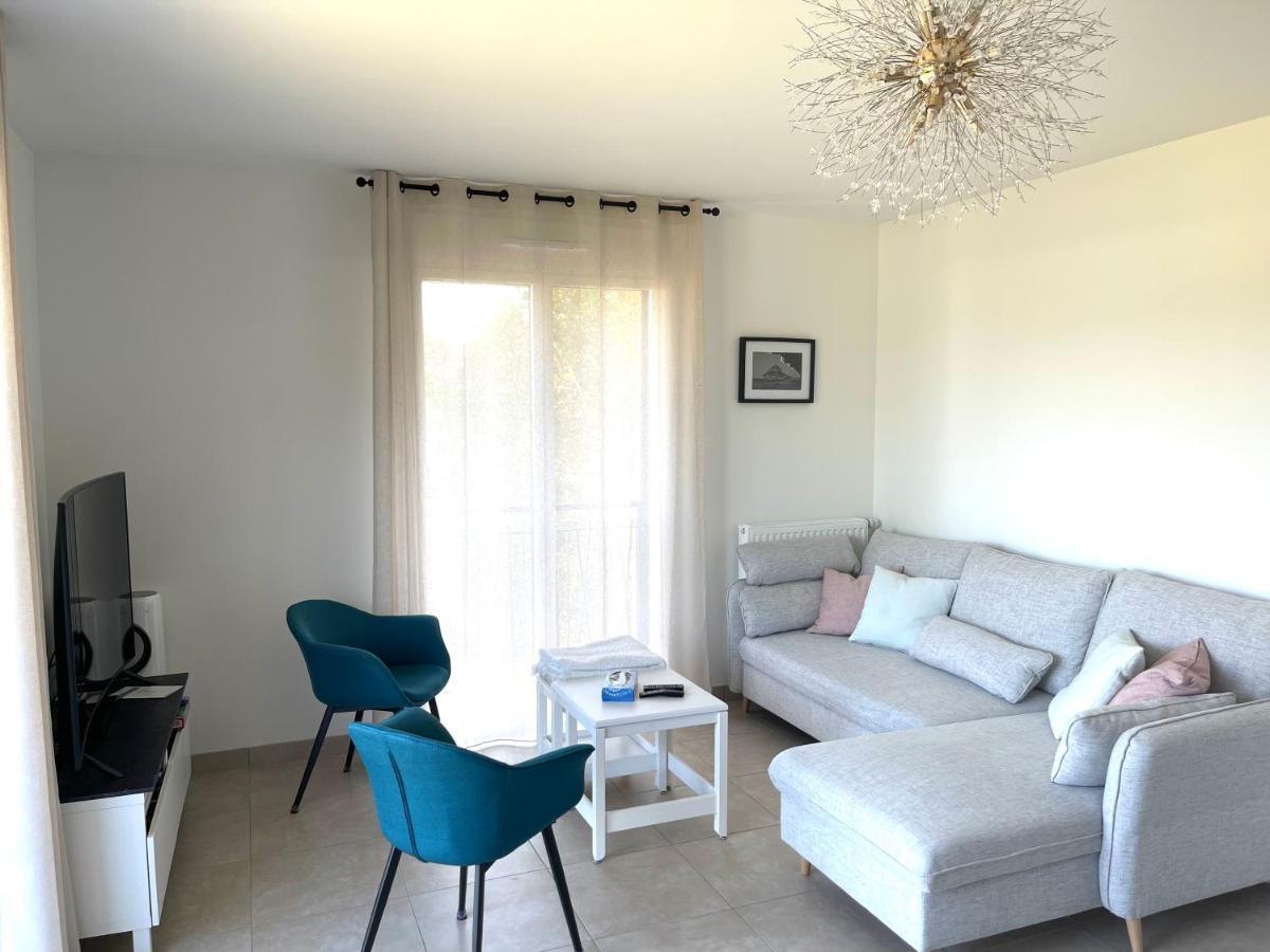 Bella Cruz, 66m2, prestations premium, Terrasse, parking box, 5 min plage Prieuré, Commerces Dinard Extérieur photo